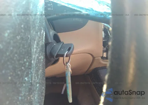 1998 Ford Explorer Eddie Bauer/Xl/Xlt/Limited z USA, uszkodzony, nr VIN 1FMZU32E5WZC11779